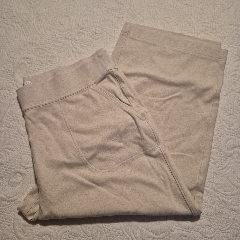 Duluth Trading Co women's XXL Nofa Naturale wide leg capri length VGUC